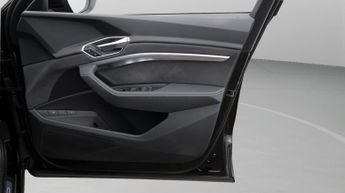 Audi e-tron QUATTRO BLACK EDITION