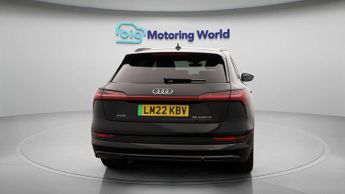 Audi e-tron QUATTRO BLACK EDITION