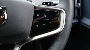 Volvo EX30 PLUS