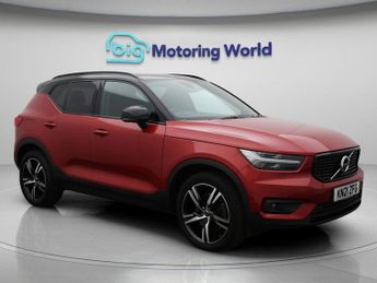Volvo XC40 RECHARGE T5 R-DESIGN
