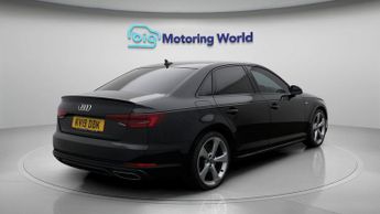 Audi A4 TDI S LINE BLACK EDITION