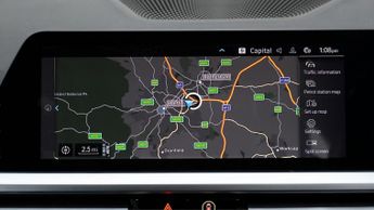 BMW 3 Series 330E M SPORT