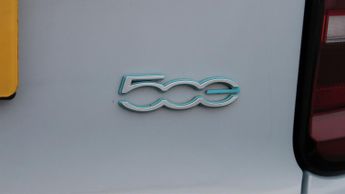 Fiat 500e C LA PRIMA