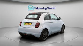 Fiat 500e C LA PRIMA