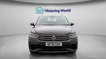 Volkswagen Tiguan R-LINE TSI DSG