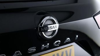 Nissan Qashqai DIG-T TEKNA DCT