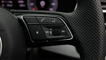 Audi A4 TFSI S LINE