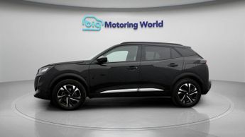 Peugeot E-2008 ALLURE PREMIUM