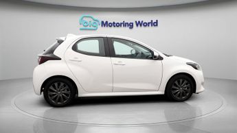 Toyota Yaris ICON
