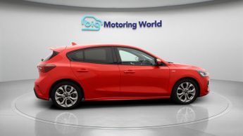 Ford Focus ST-LINE