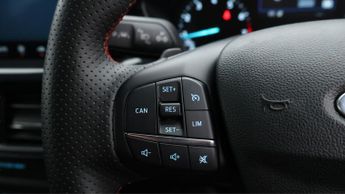 Ford Focus ST-LINE