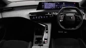 Peugeot E-3008 GT