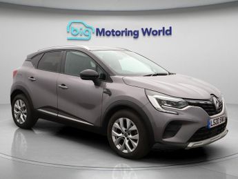 Renault Captur ICONIC TCE EDC