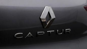 Renault Captur ICONIC TCE EDC