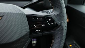 CUPRA Born V1