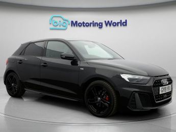 Audi A1 SPORTBACK TFSI S LINE