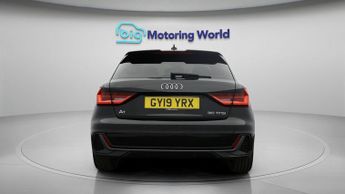 Audi A1 SPORTBACK TFSI S LINE