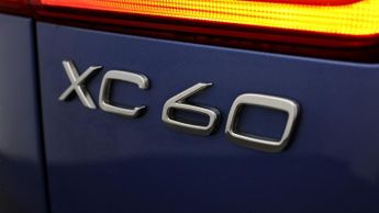 Volvo XC60 T5 R-DESIGN PRO AWD