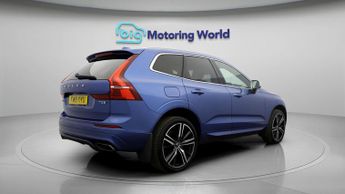 Volvo XC60 T5 R-DESIGN PRO AWD