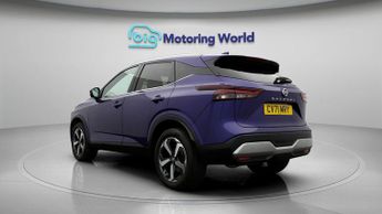 Nissan Qashqai DIG-T N-CONNECTA DCT
