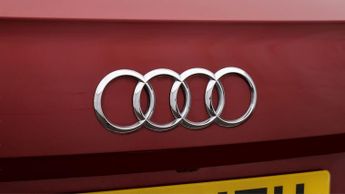 Audi Q5 TFSI E VORSPRUNG COMPETITION QUATTRO