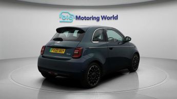 Fiat 500e LA PRIMA