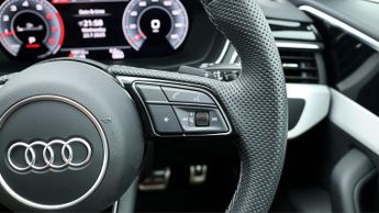 Audi A4 Avant AVANT TFSI S LINE