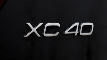 Volvo XC40 T3 R-DESIGN