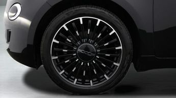 Fiat 500e C LA PRIMA