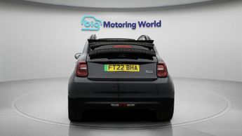 Fiat 500e C LA PRIMA