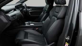 Audi e-tron QUATTRO BLACK EDITION