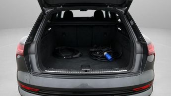 Audi e-tron QUATTRO BLACK EDITION