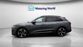 Audi e-tron QUATTRO BLACK EDITION
