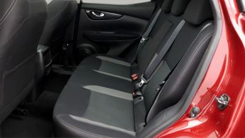 Nissan Qashqai DIG-T N-CONNECTA DCT