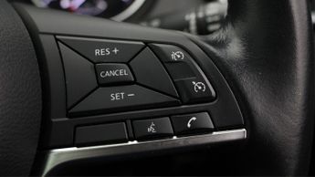 Nissan Qashqai DIG-T N-CONNECTA DCT