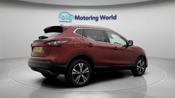 Nissan Qashqai DIG-T N-CONNECTA DCT