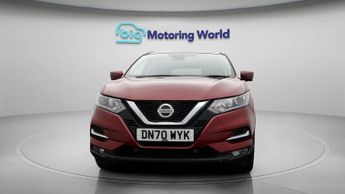 Nissan Qashqai DIG-T N-CONNECTA DCT