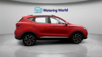 MG MG ZS EXCLUSIVE T-GDI