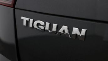 Volkswagen Tiguan R-LINE TECH TDI 4MOTION DSG