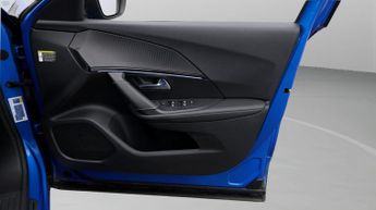 Peugeot E-2008 GT LINE