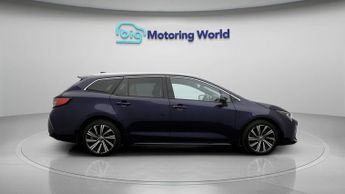 Toyota Corolla DESIGN