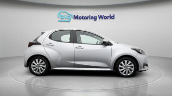 Toyota Yaris ICON