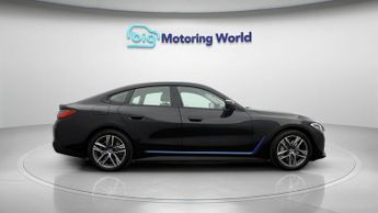 BMW i4 EDRIVE35 SPORT