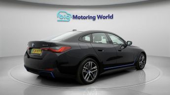 BMW i4 EDRIVE35 SPORT