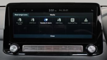 Hyundai KONA PREMIUM