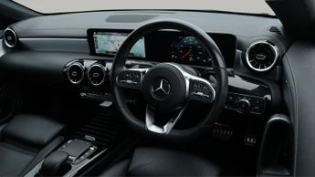 Mercedes-Benz CLA CLA 180 AMG LINE