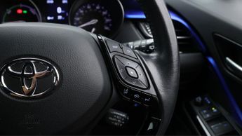 Toyota C-HR DYNAMIC