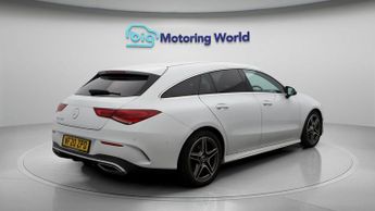 Mercedes-Benz CLA CLA 180 AMG LINE