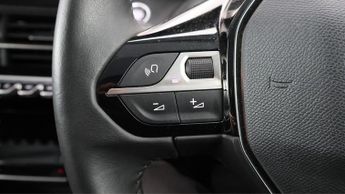 Peugeot E-2008 ALLURE PREMIUM