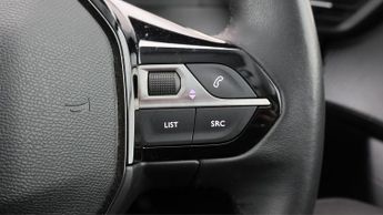 Peugeot E-2008 ALLURE PREMIUM
